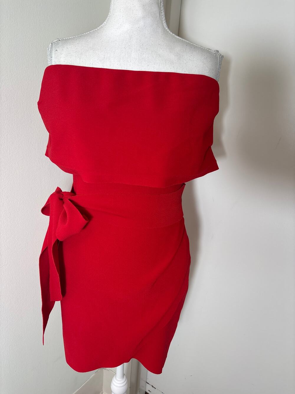 Bec + Bridge Red Strapless Mini Dress Sz 6